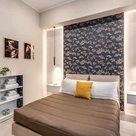 Pretorius Charming New Rome