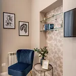 Pretorius Charming New * Roma
